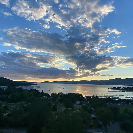 Cozy With A Beautiful View Apartment Split
